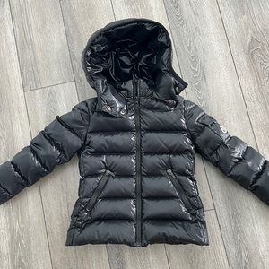 Moncler kids bady down jacket